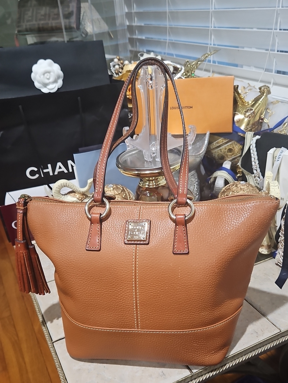 Dooney & Bourke Tan Pebble Leather Tote with Tassel Zip Accent GUC!